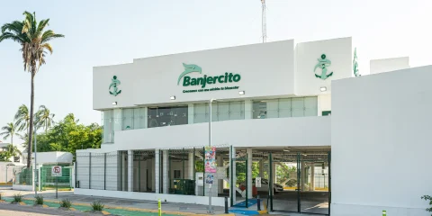 Edificio de Banjercito, una institución financiera mexicana para servicios aduaneros e importación de vehículos