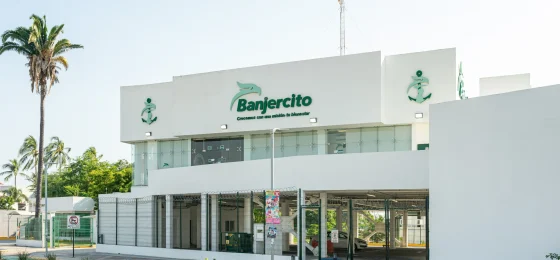 Edificio de Banjercito, una institución financiera mexicana para servicios aduaneros e importación de vehículos